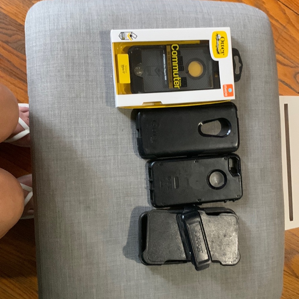 Otter boxes